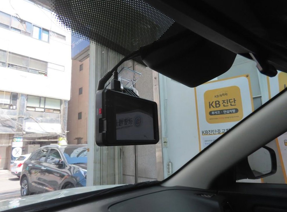 KG모빌리티(쌍용)  티볼리 2WD 가솔린 1.5 사진 11