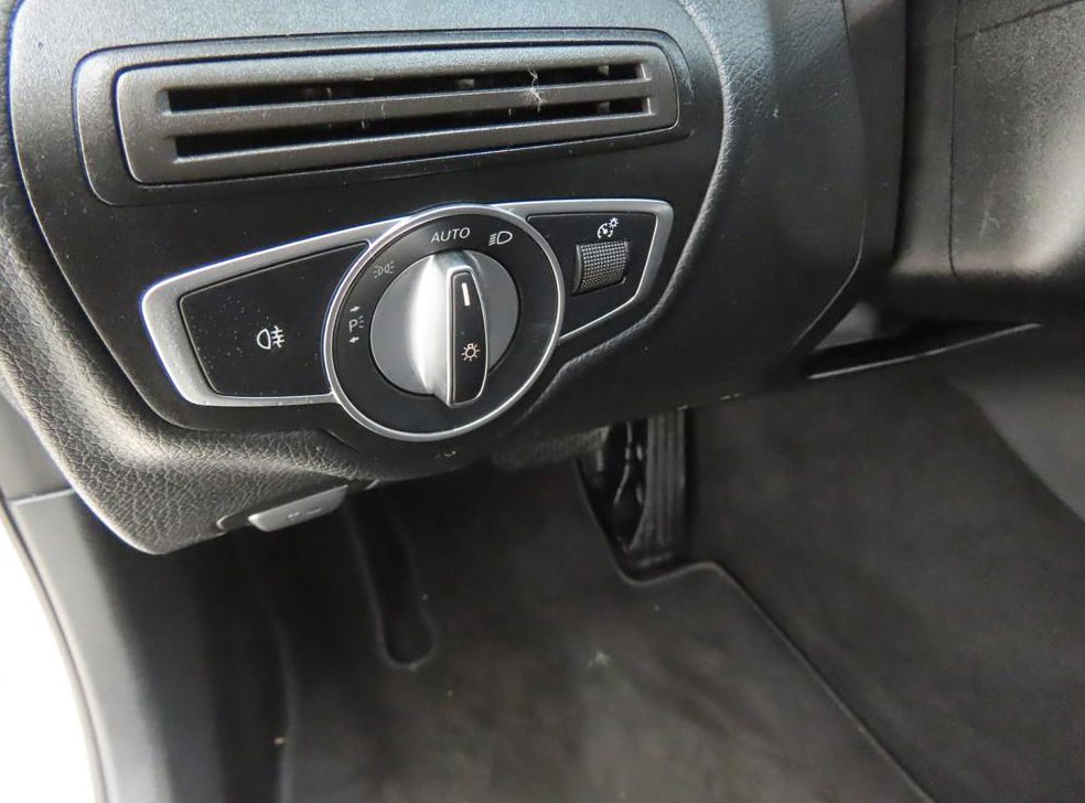 벤츠 C 클래스 C200 사진 10
