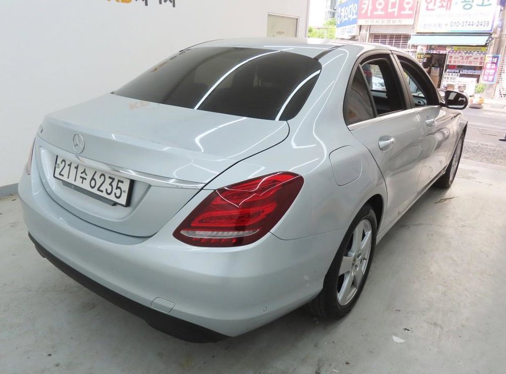 벤츠 C 클래스 C200 사진 3