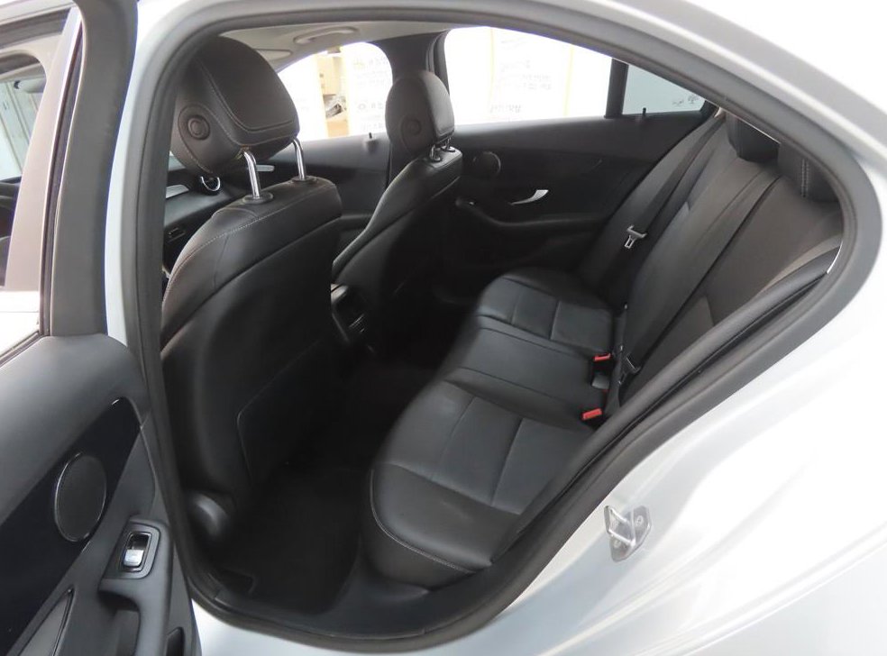 벤츠 C 클래스 C200 사진 6