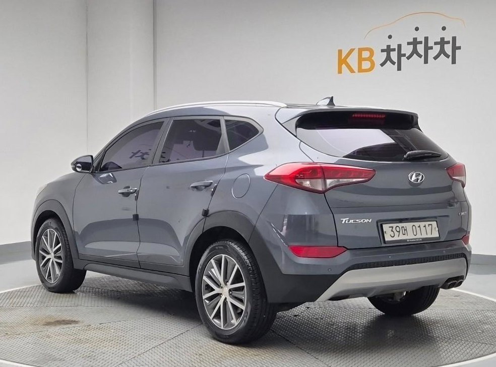 현대 투싼 디젤 2.0 2WD 사진 2
