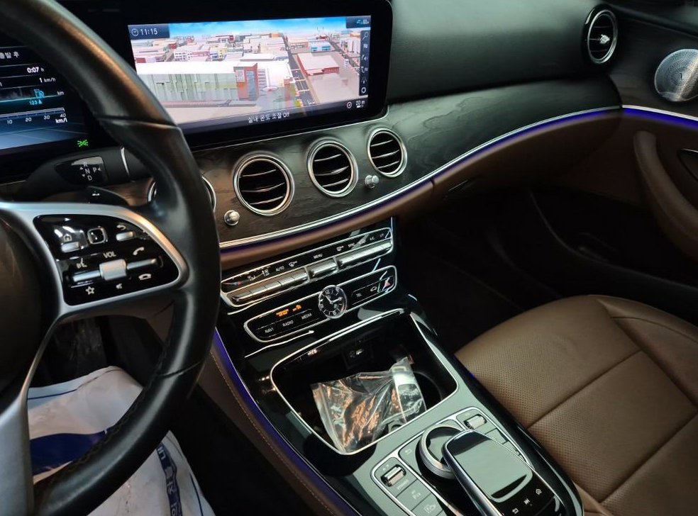 벤츠 E 클래스 E300 아방가르드 사진 10