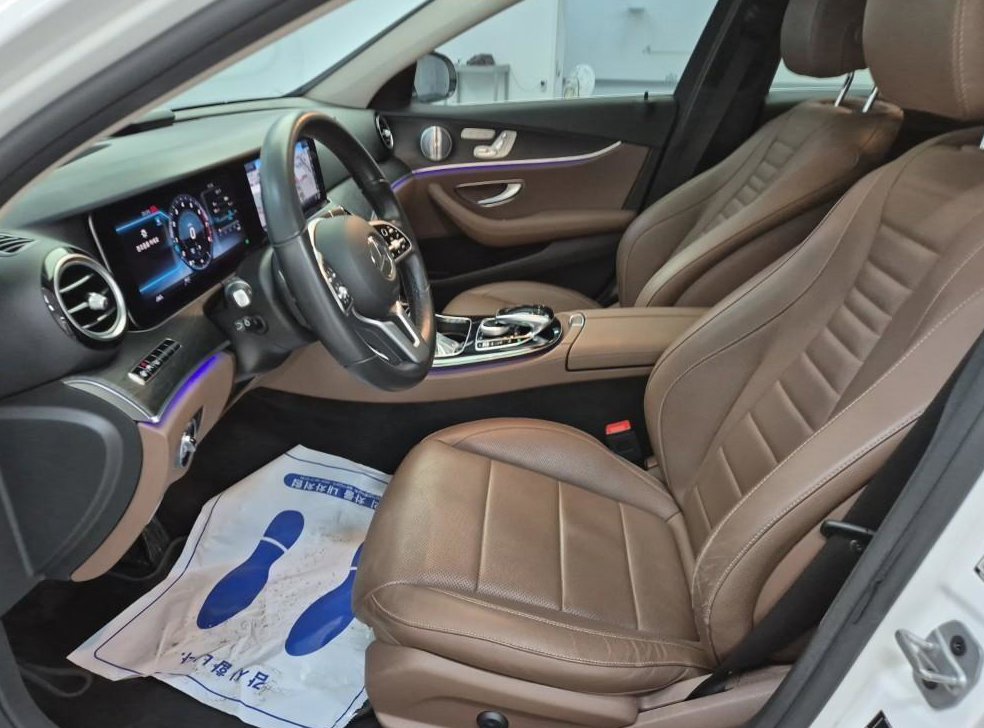 벤츠 E 클래스 E300 아방가르드 사진 11