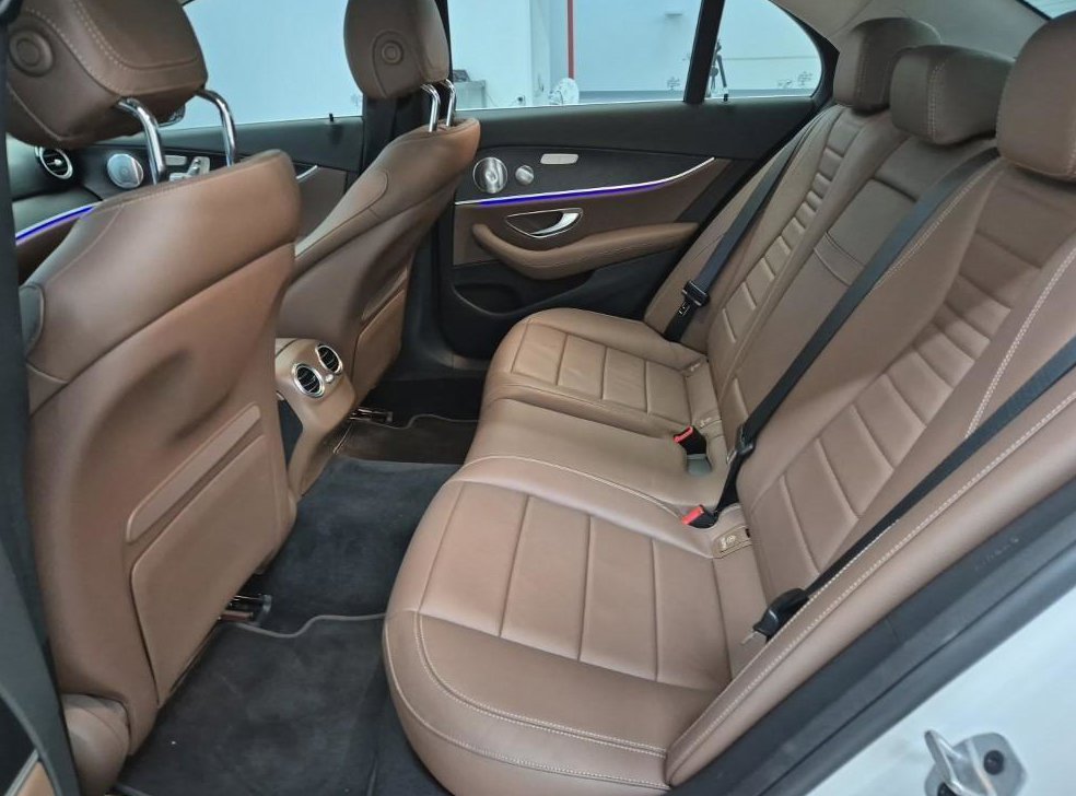 벤츠 E 클래스 E300 아방가르드 사진 12