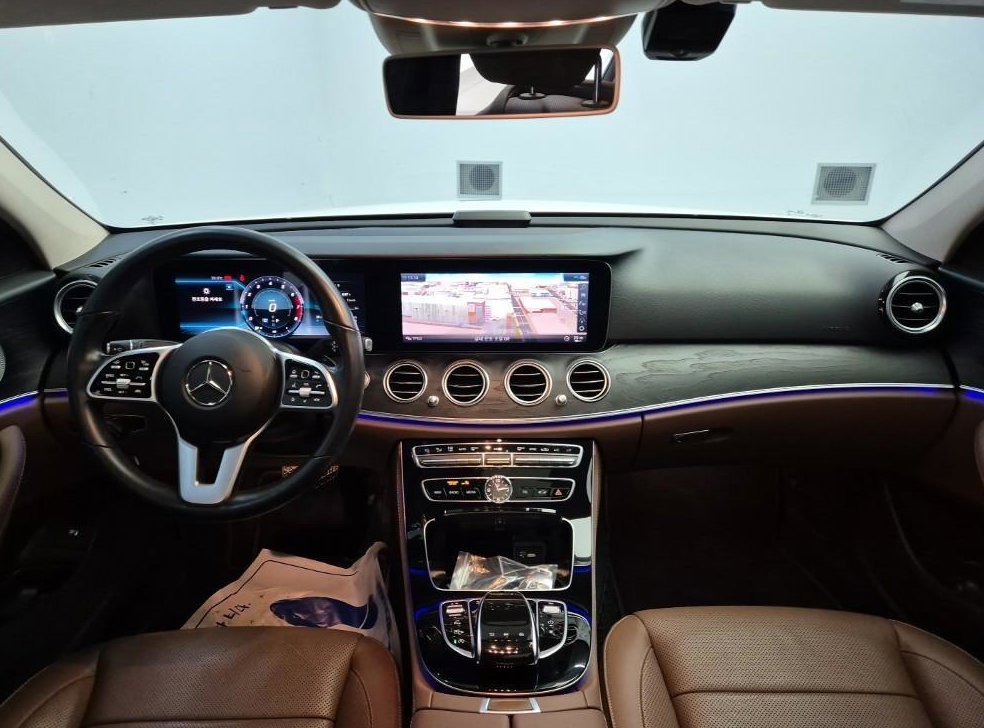 벤츠 E 클래스 E300 아방가르드 사진 7