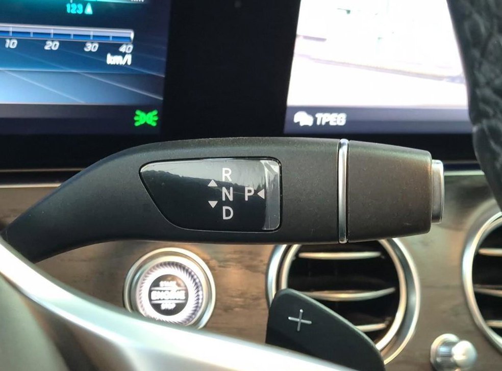 벤츠 E 클래스 E300 아방가르드 사진 8
