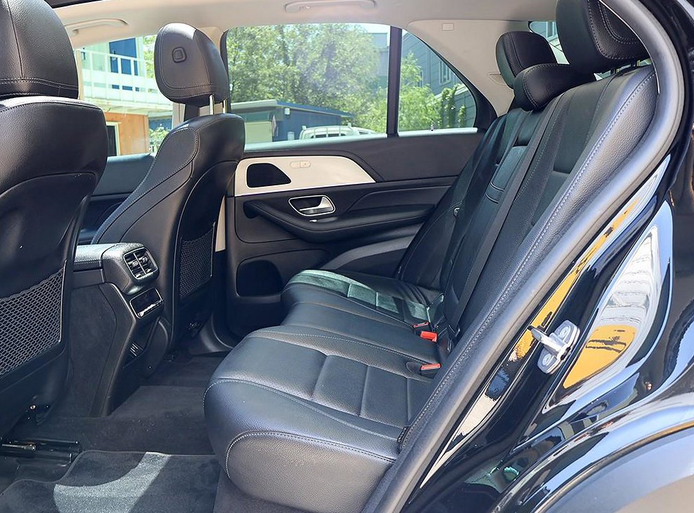 벤츠 GLE 클래스 GLE 300d 4MATIC 사진 12