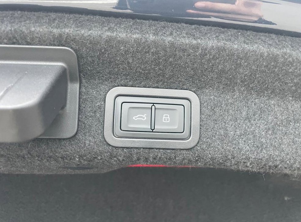 아우디 A6 45 TFSI 콰트로 프리미엄 사진 18