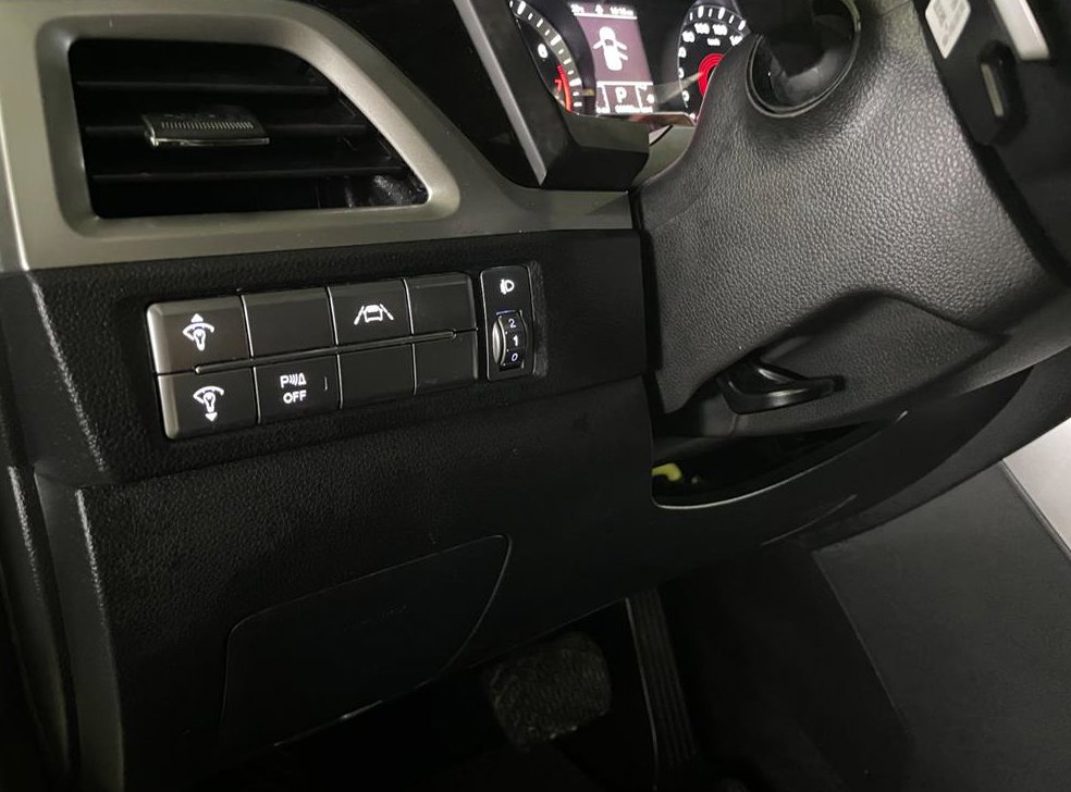 KG모빌리티(쌍용)  코란도 2WD 가솔린 1.5 C7 사진 13