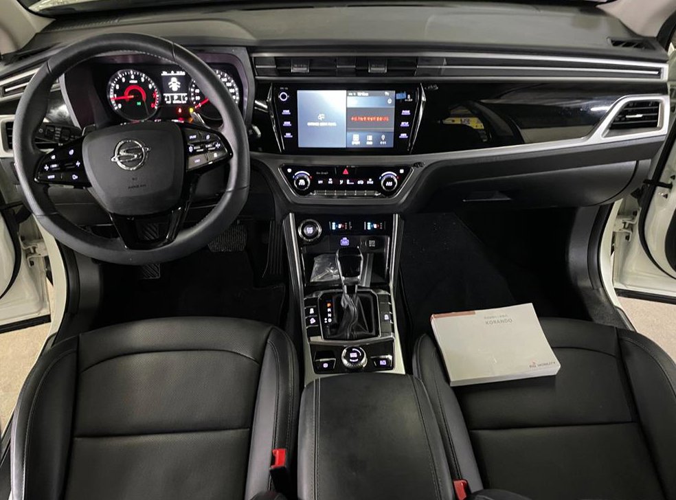 KG모빌리티(쌍용)  코란도 2WD 가솔린 1.5 C7 사진 6