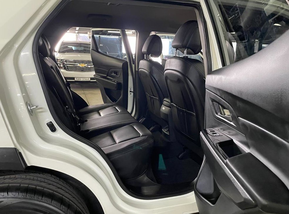 KG모빌리티(쌍용)  코란도 2WD 가솔린 1.5 C7 사진 9