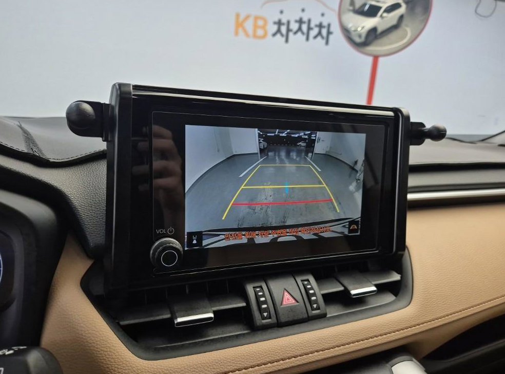 토요타 라브4 2.5 4WD 하이브리드 LTD 사진 15