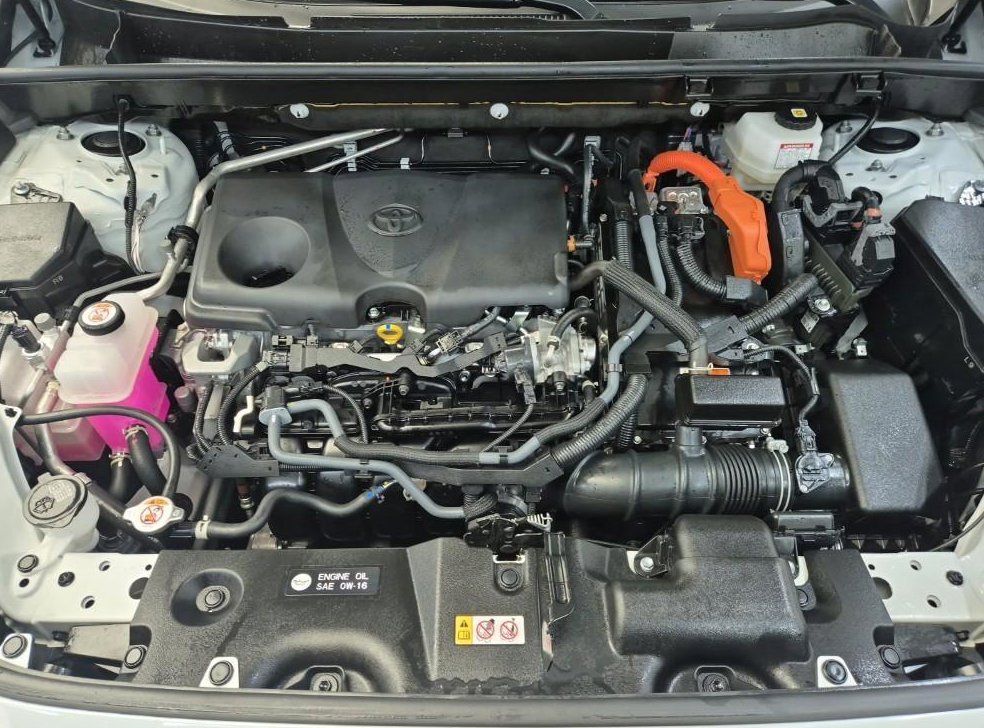 토요타 라브4 2.5 4WD 하이브리드 LTD 사진 5