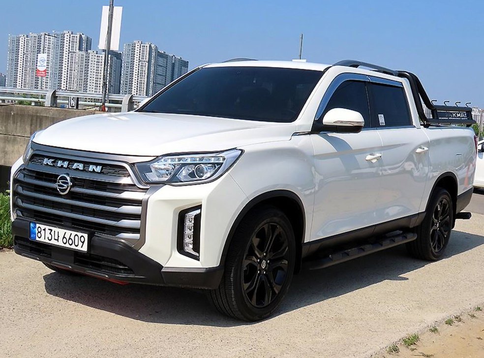 KG모빌리티(쌍용)  렉스턴 디젤 2.2 4WD 사진 2