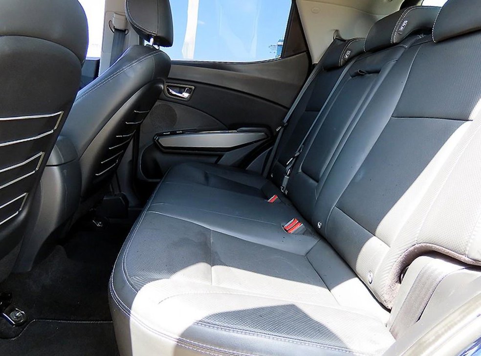 KG모빌리티(쌍용)  티볼리 가솔린 2WD 1.6 LX 사진 6