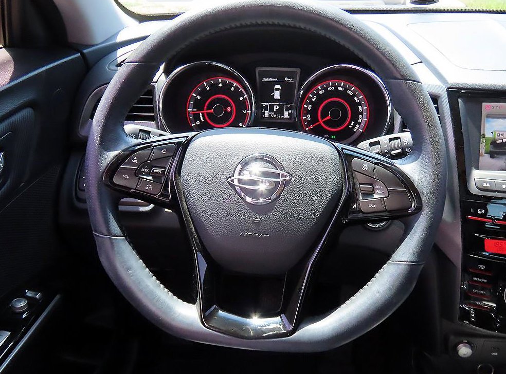 KG모빌리티(쌍용)  티볼리 가솔린 2WD 1.6 LX 사진 7