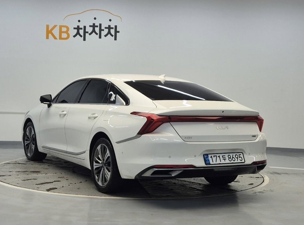 기아 K8 노블레스 사진 2