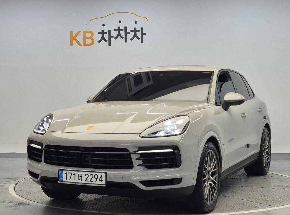 포르쉐 카이엔 3.0 플래티넘 에디션