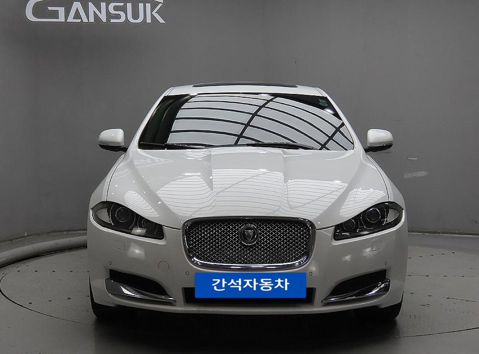 재규어 XF 3.0 D