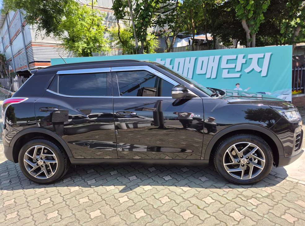 KG모빌리티(쌍용)  티볼리 2WD 가솔린 1.5 사진 3