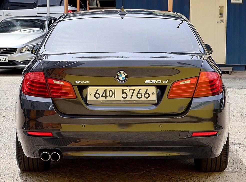 BMW 5시리즈 520d xDrive 사진 3