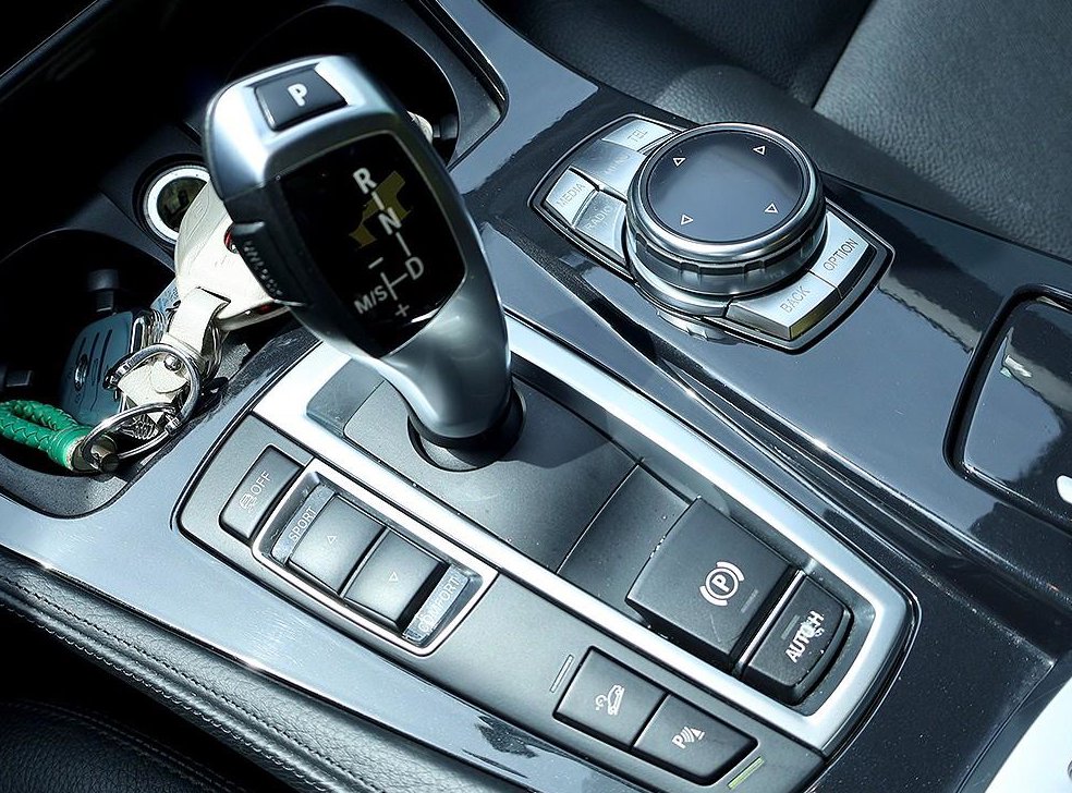 BMW 5시리즈 520d xDrive 사진 7