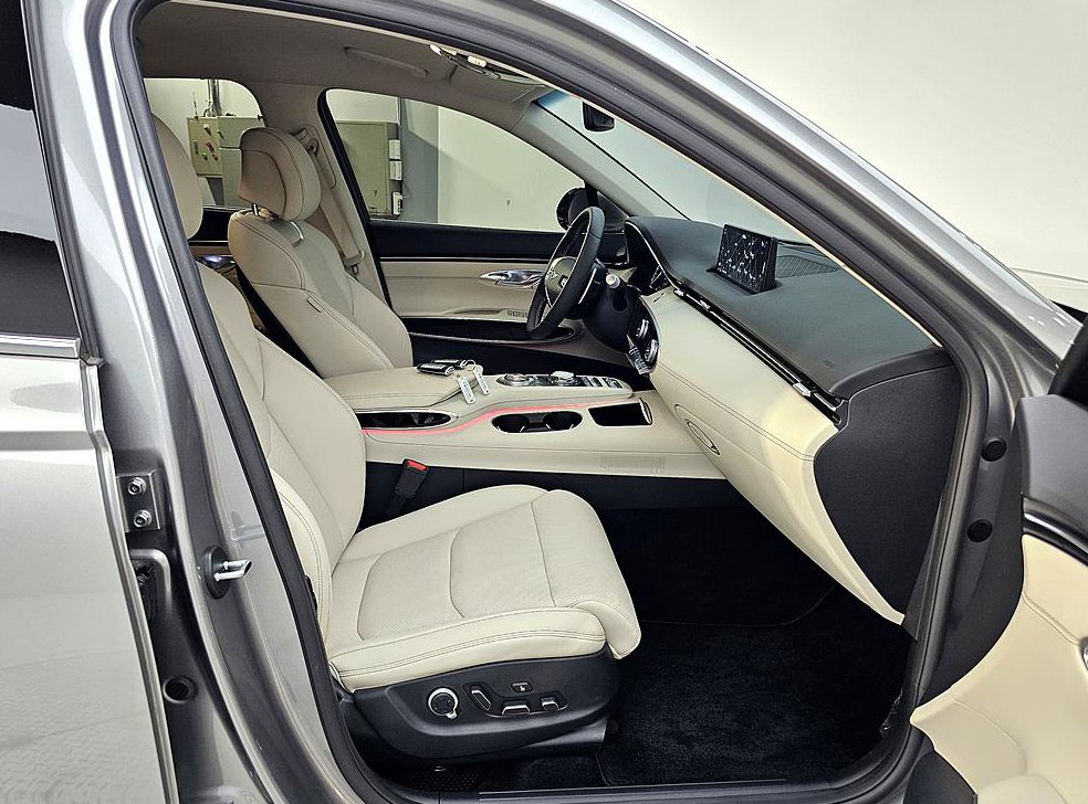 제네시스 GV70 2.5T 가솔린 AWD 사진 10