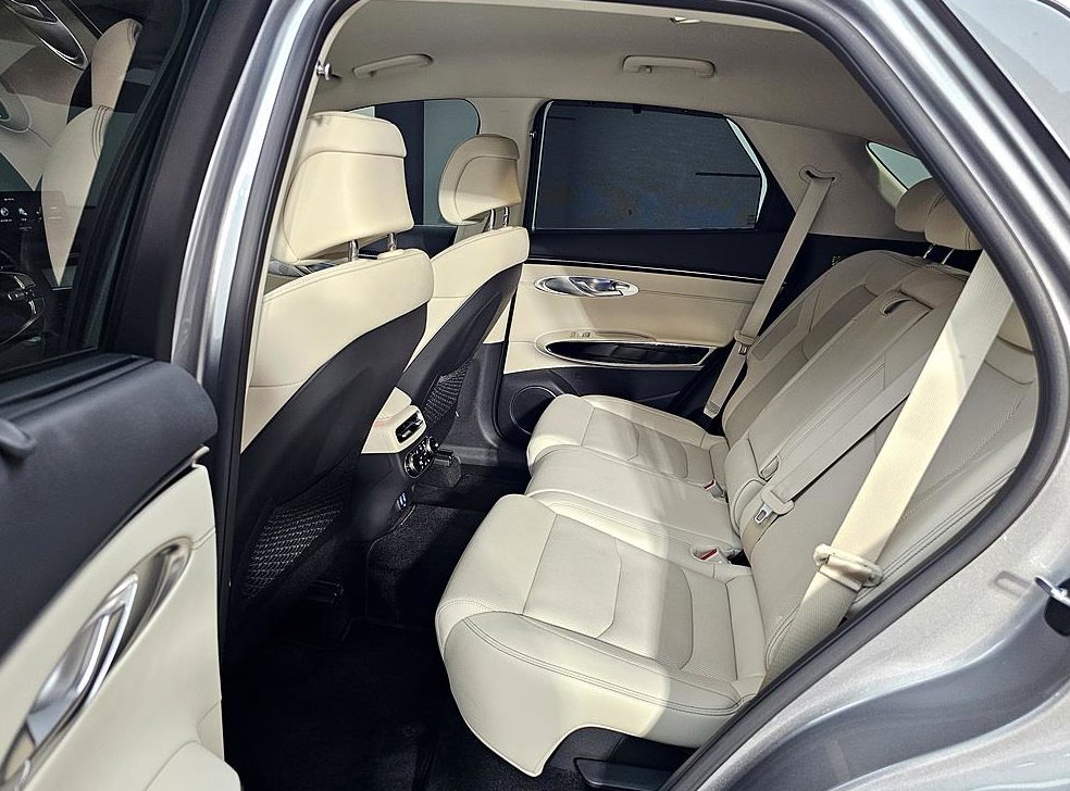제네시스 GV70 2.5T 가솔린 AWD 사진 8