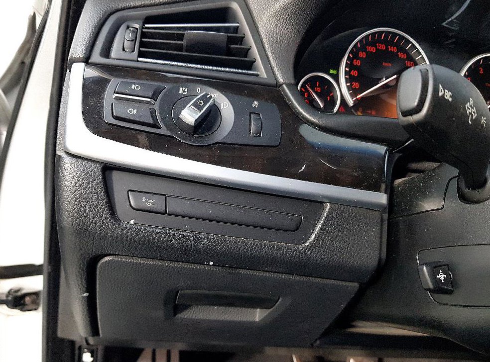 BMW 5시리즈 528i 사진 11