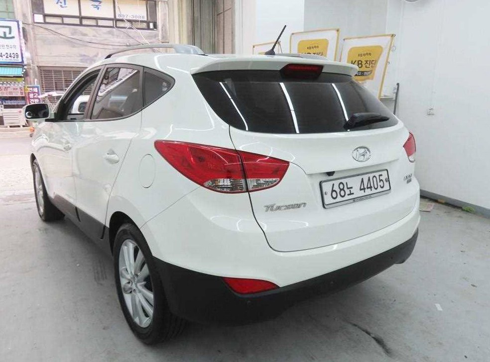 현대 투싼 2WD VGT LX20 사진 4