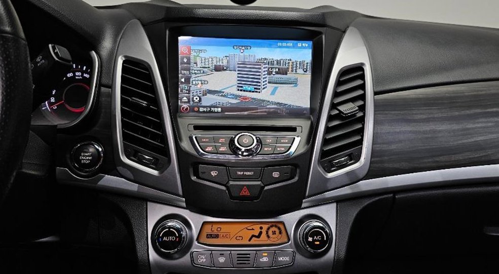 KG모빌리티(쌍용)  코란도 4WD 2.2 익스트림 사진 19