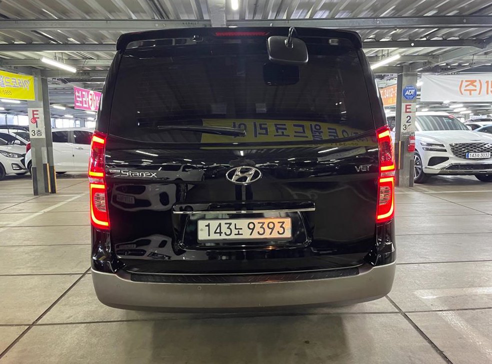 현대 스타렉스 2WD 어반 9인승 사진 3