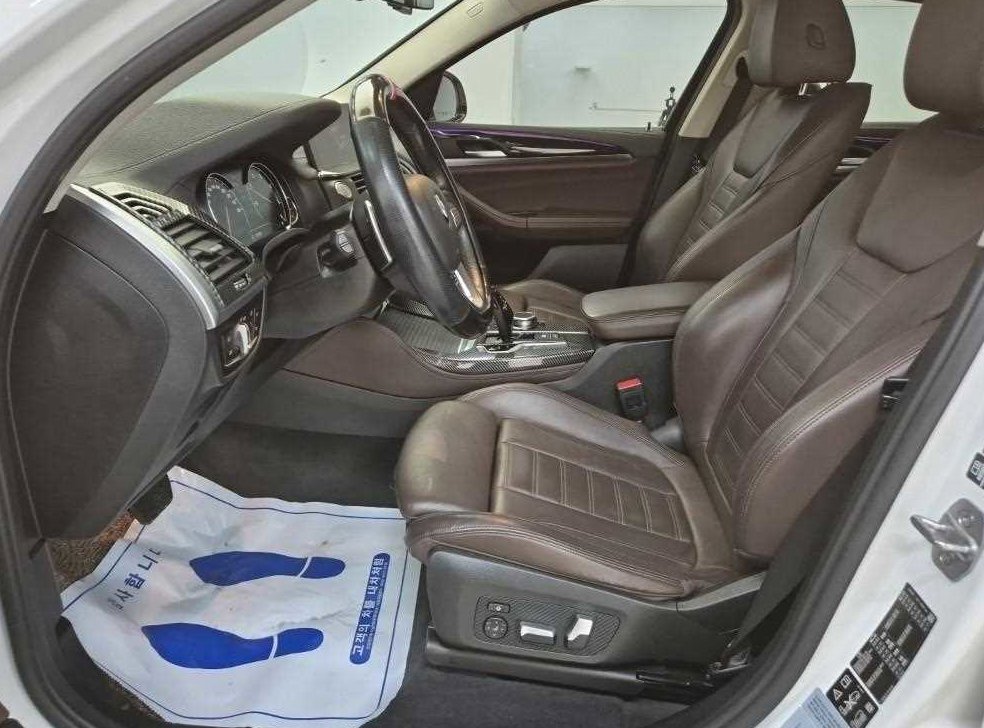 BMW X4 xDrive 20d xLine 사진 11