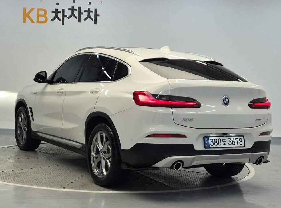BMW X4 xDrive 20d xLine 사진 2