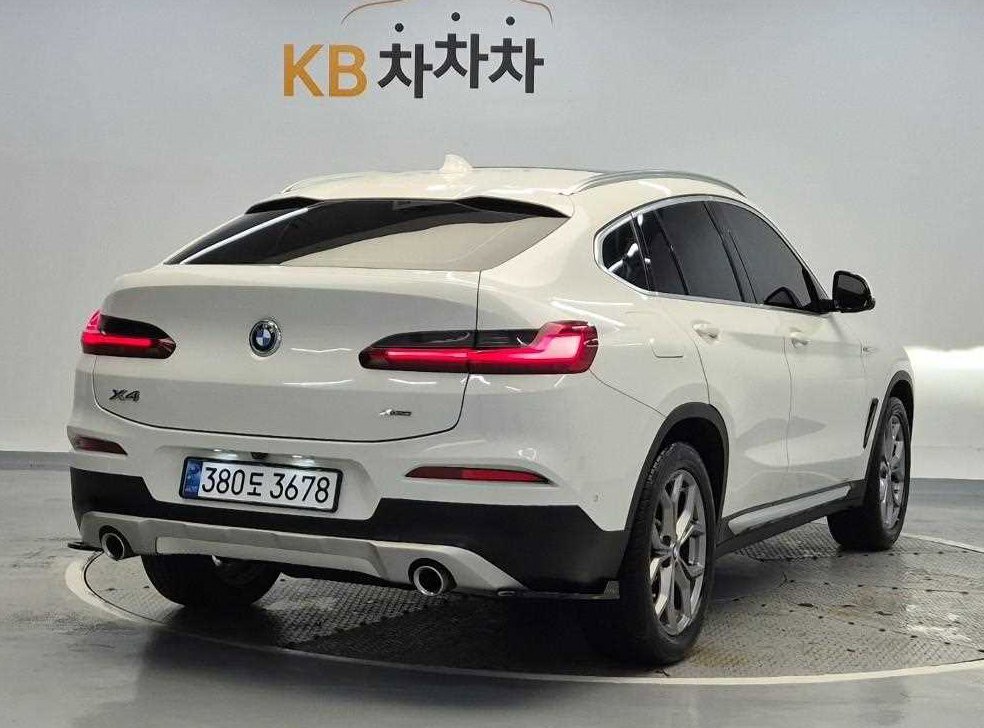 BMW X4 xDrive 20d xLine 사진 3