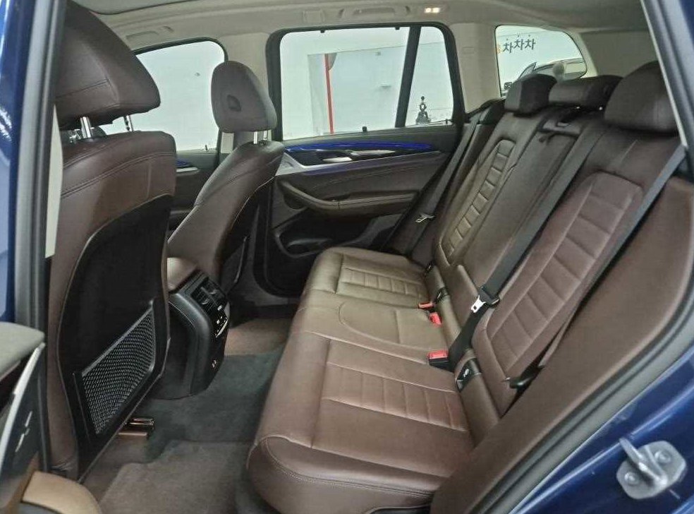 BMW X3 xDrive 20i xLine 사진 12