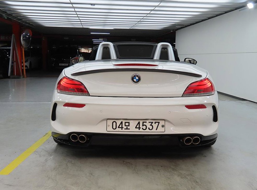 BMW Z4 sDrive 28i 사진 15