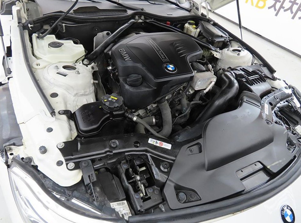 BMW Z4 sDrive 28i 사진 19