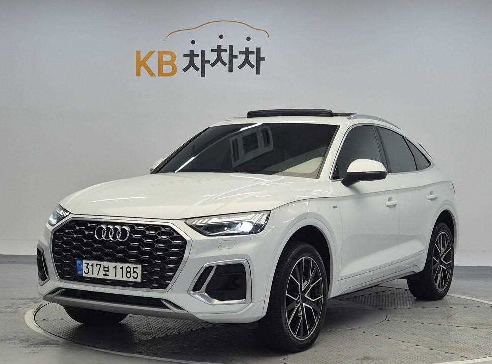 아우디 Q5 45 TFSI 콰트로 프리미엄 스포트백