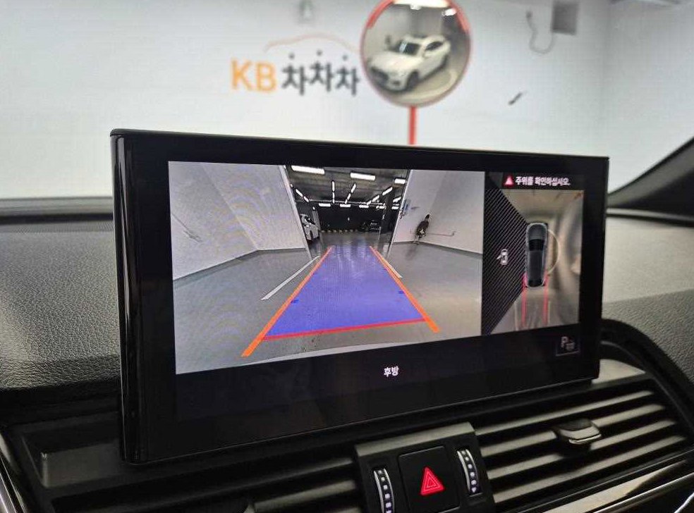 아우디 Q5 45 TFSI 콰트로 프리미엄 스포트백 사진 15