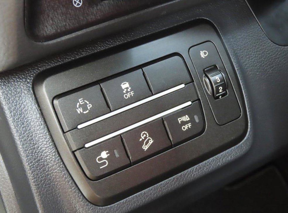 KG모빌리티(쌍용)  티볼리 2WD 가솔린 1.6 IX 사진 10