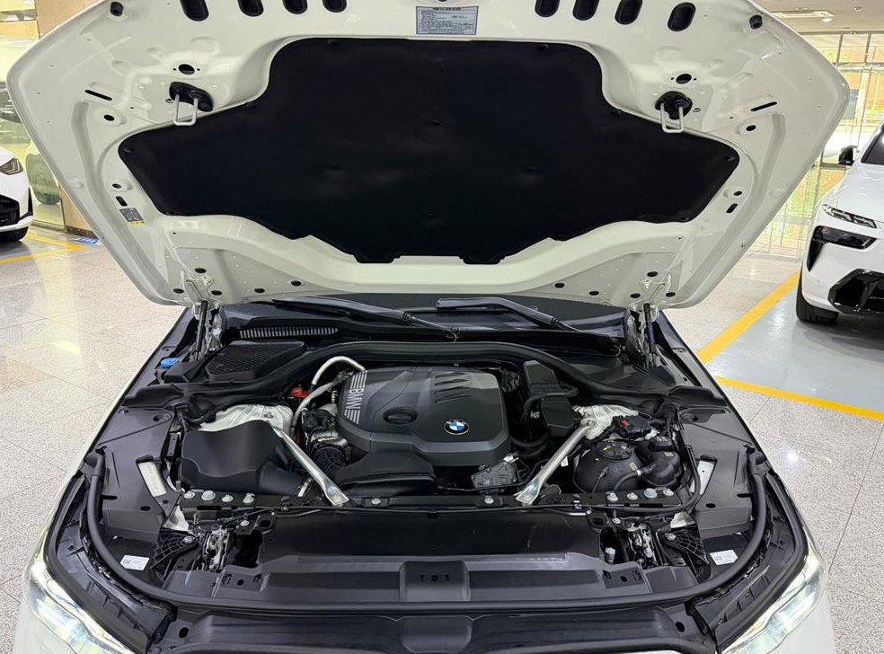 BMW 5시리즈 523d 사진 18