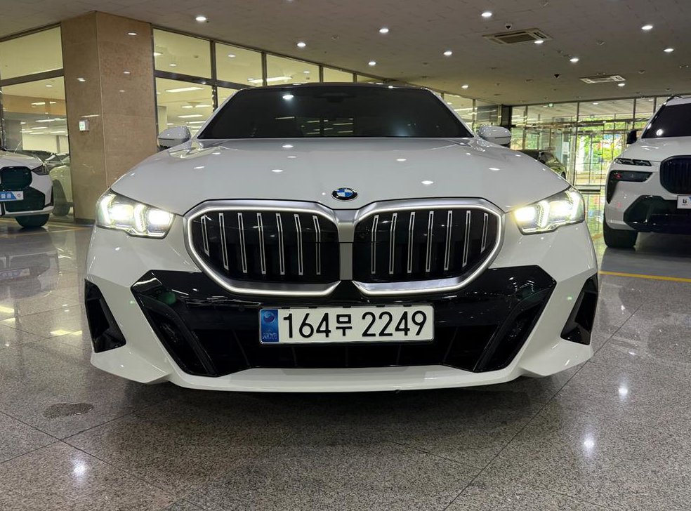 BMW 5시리즈 523d 사진 2