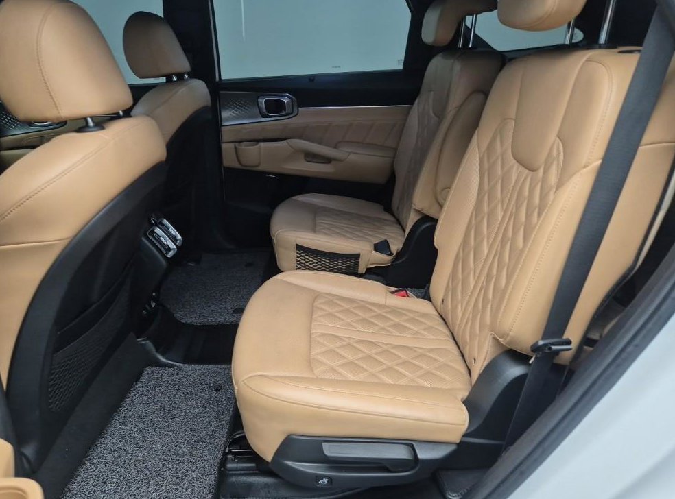 기아 쏘렌토 HEV 1.6 2WD 시그니처 사진 12