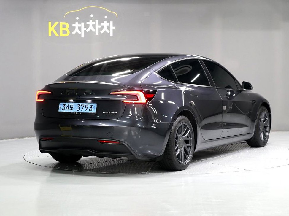 테슬라 모델 3 롱 레인지 사진 3