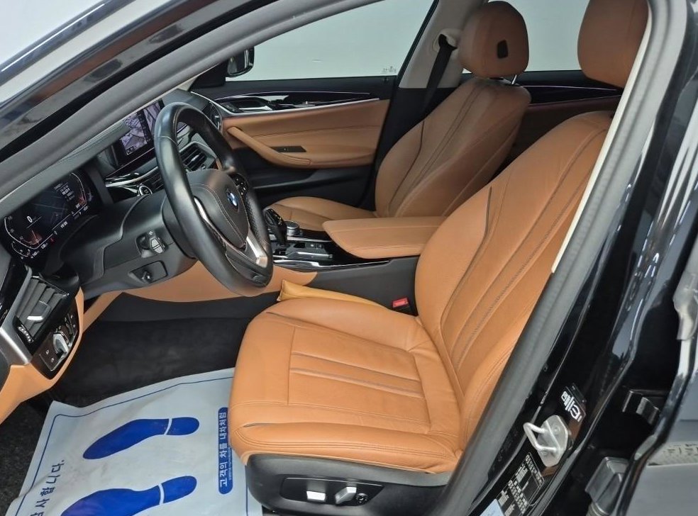 BMW 5시리즈 520i 럭셔리 사진 15