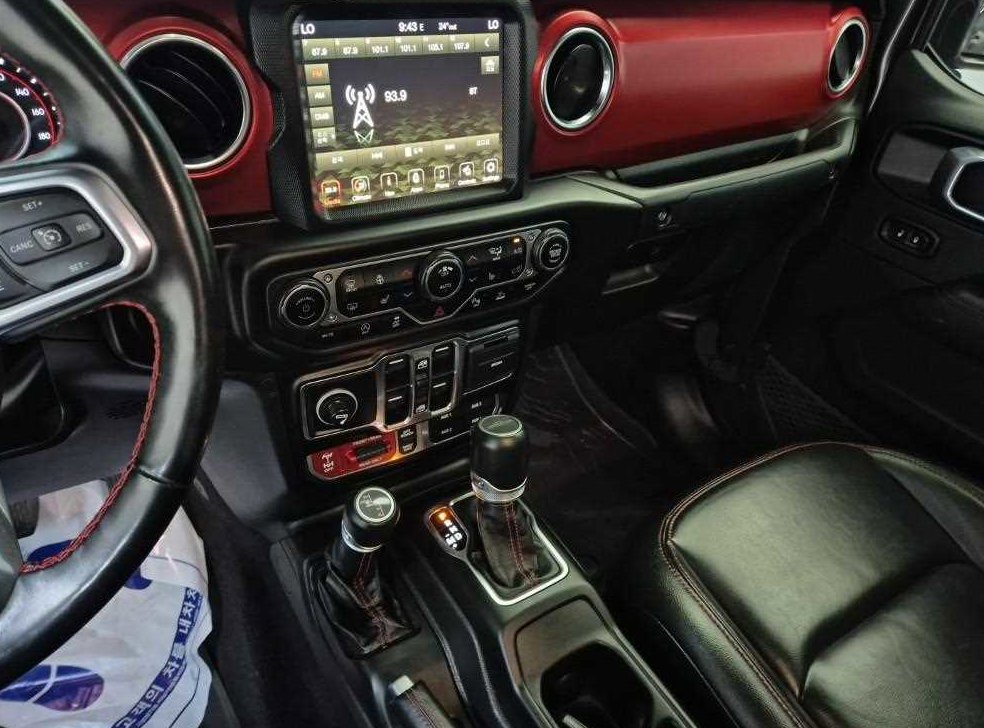 지프 글래디에이터 3.6 루비콘 4WD 사진 10
