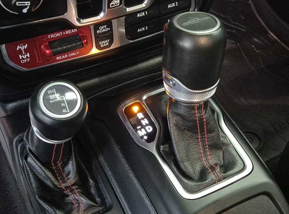 지프 글래디에이터 3.6 루비콘 4WD 사진 8