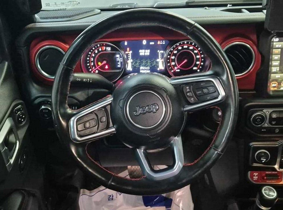 지프 글래디에이터 3.6 루비콘 4WD 사진 9