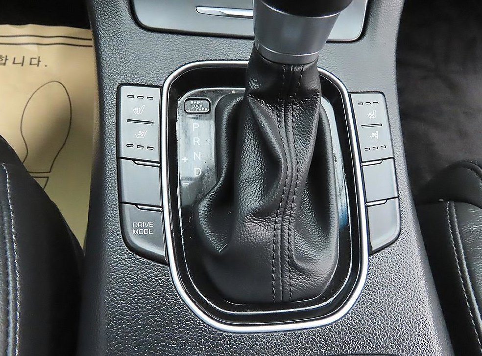 현대 i30 1.4 터보 사진 16